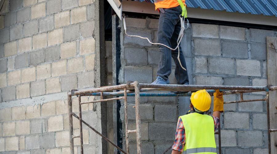 Professional residential roofers in Ackley, IA